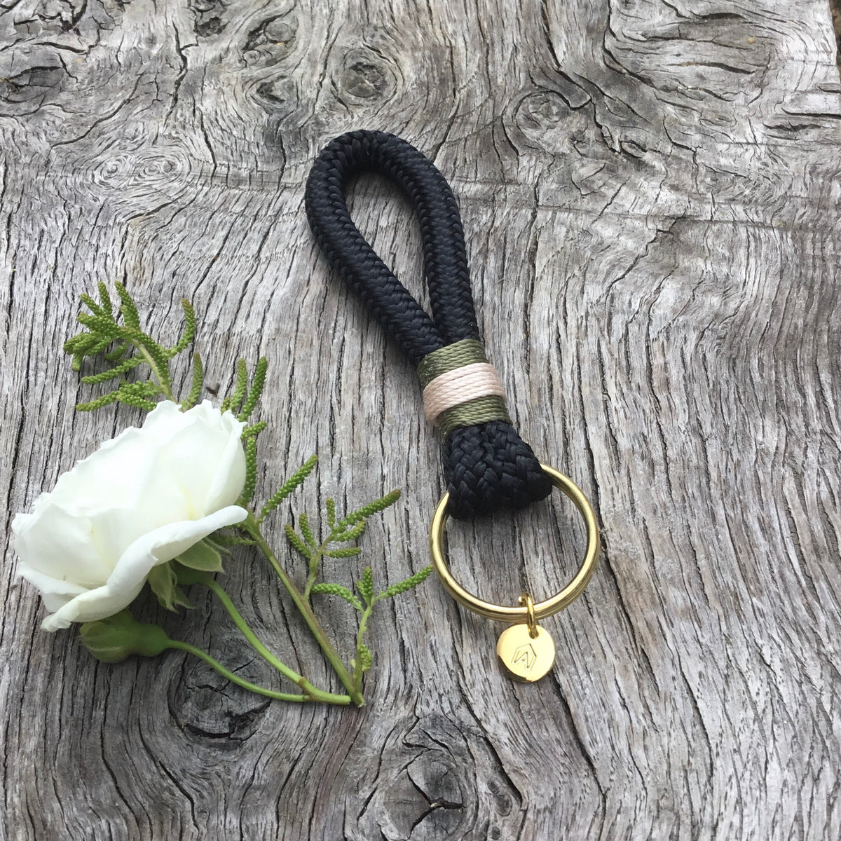 Expensive Rope Keychain Luxury Rope Keyrings – Oonalfie